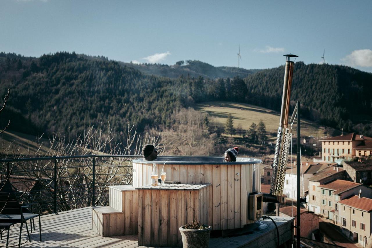 Domaine De La Rue De La Tour Bed & Breakfast Valsonne Dış mekan fotoğraf